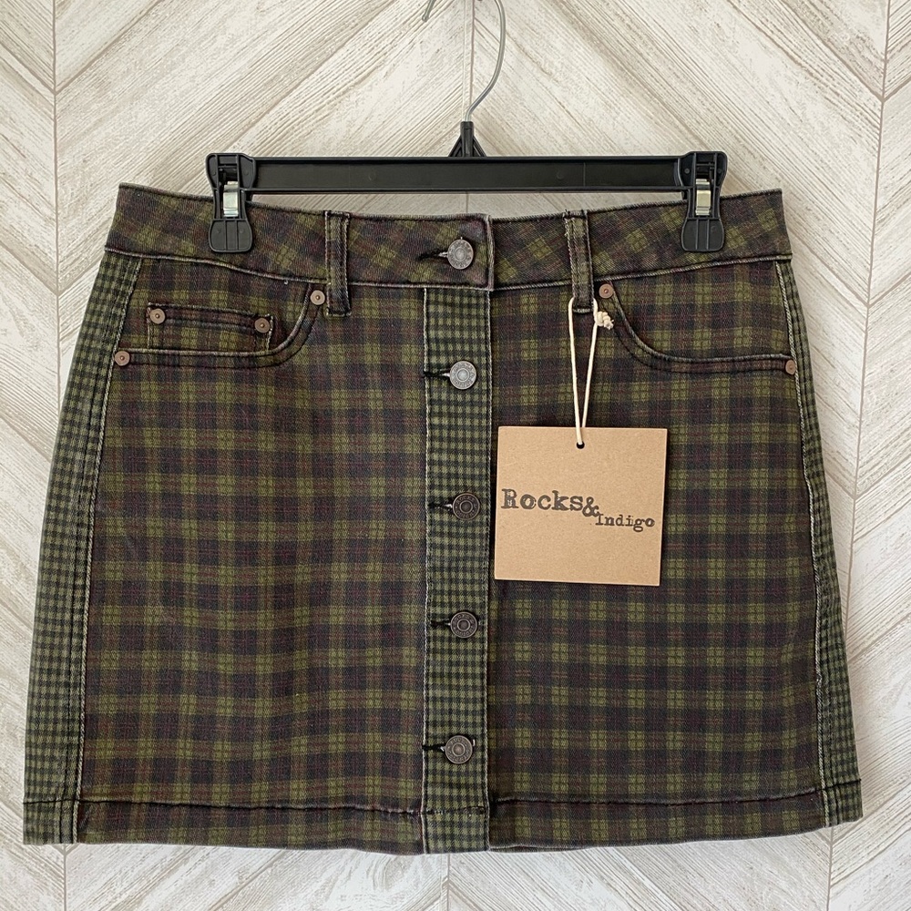 Plaid skirt